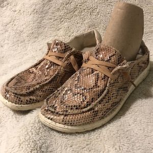 Neutral snake skin Hey Dudes